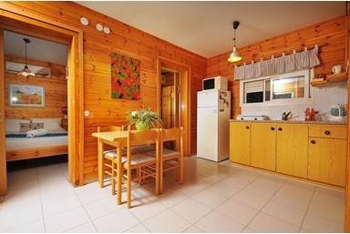 קסם על ים כנרת - הבקתות