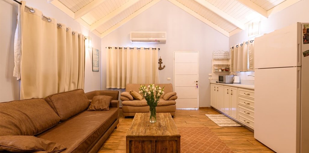 בקתות ילוז TMR_7904_תומר_שלנגר_צלם.jpg