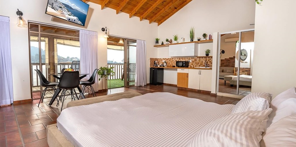 עיינות ספיר אמרלד ויהלום (13).jpg