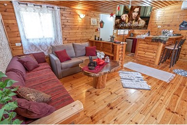 הבקתה של איה - בקתה 4