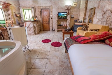 הבקתה של איה