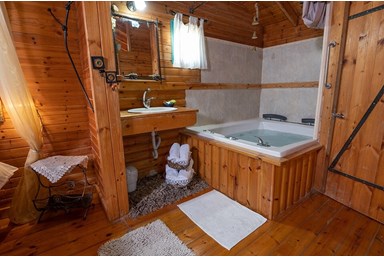 הבקתה של איה - בקתה 1