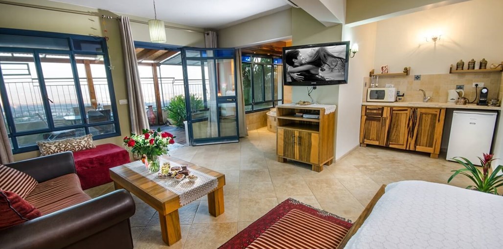 אל גיא אוני רויאל (8).jpg