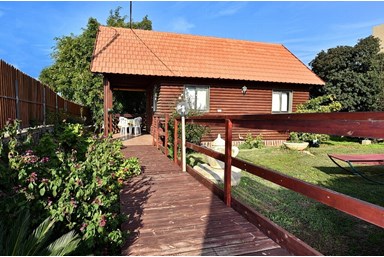 הבקתות של מלכה - בקתת הסטודיו