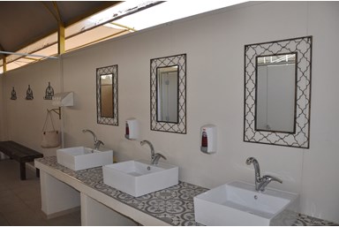 חאן אתנחתא במדבר - אוהלים ל- 10