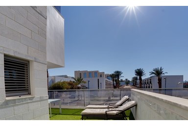 סוויטות רויאל פארק - דירות אירוח 1, 2