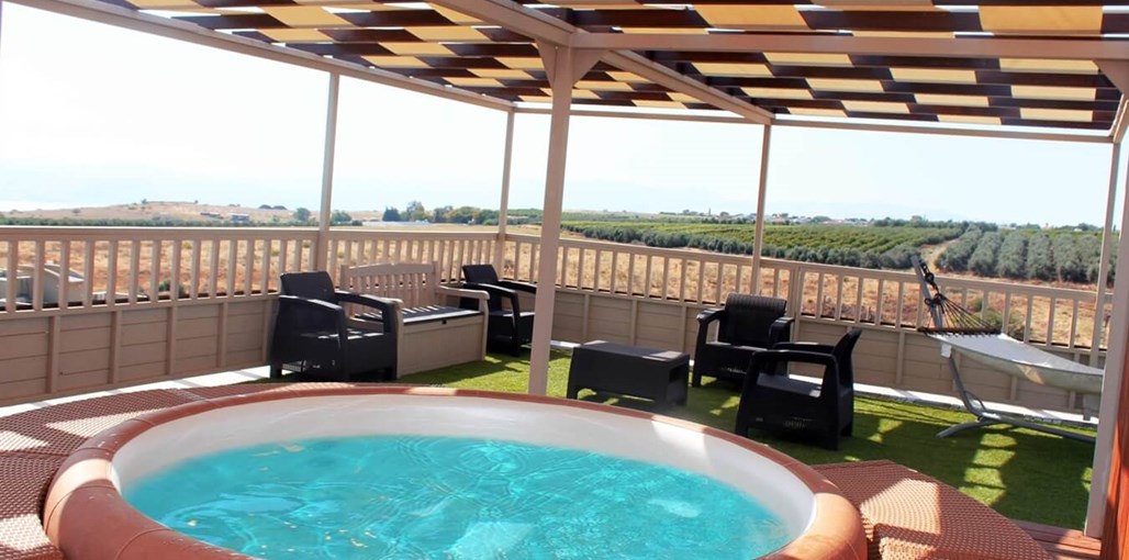 ברמה מעל הכנרת זולה מעל כנרת צילום מיכאל שמידט.jpg