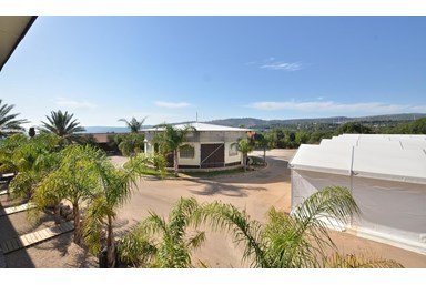 חדרי אירוח בגורן - קמפינג