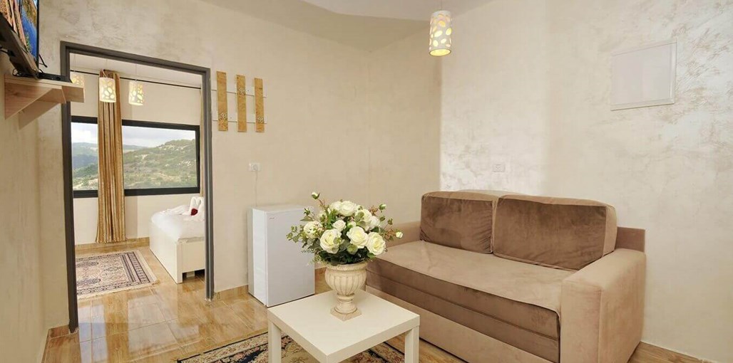 צימר נגיעות בטבע - משפחת מנדו הסוויטות (10).JPG