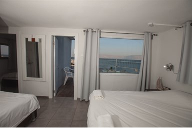 סאות' ביץ' כנרת - מתחם החוץ של המלון