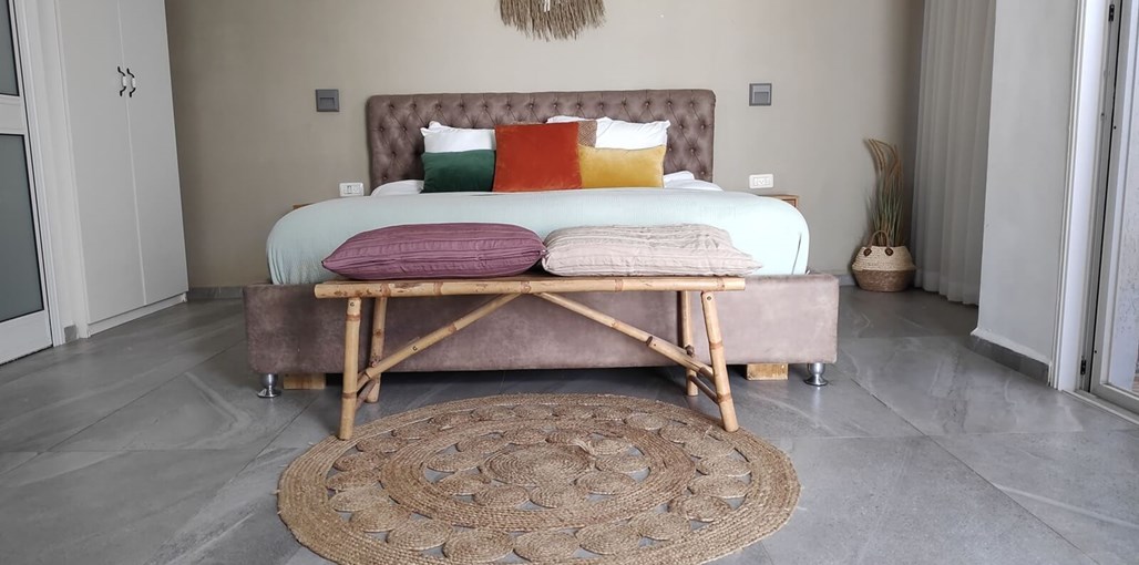 Chill Out - סוויטות יוקרה משפחתית מול בריכה (3).jpg