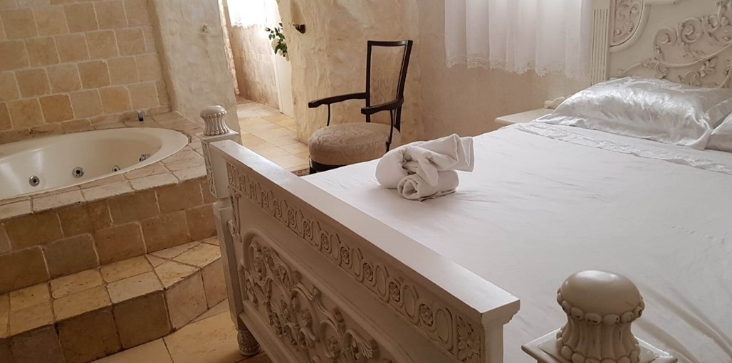 אחוזה באגם חמאם (4).jpeg