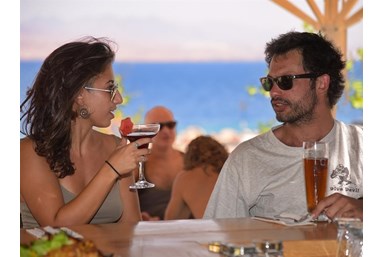 קולוניה אילת - המסעדה