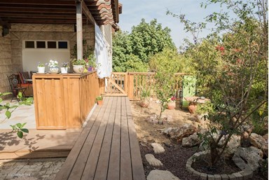 פינת השקד - הסביבה