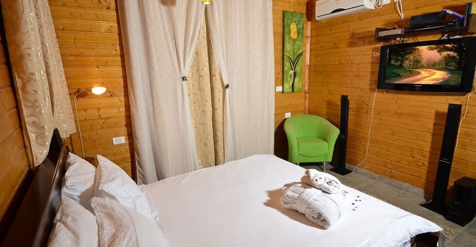 קסם בגולן בקתת הגולן (4).jpg