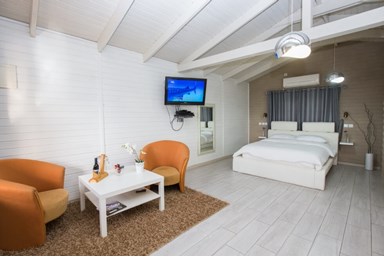 רז בכפר - בקתה 1