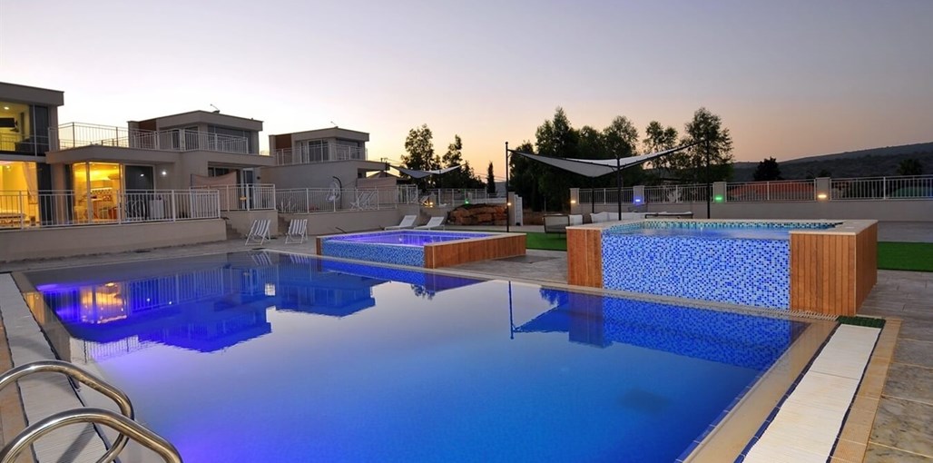 אלומות יוסף המתחם המשותף (6).JPG