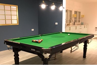 אלומות יוסף - סופר משפחתית