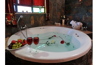 אחוזת אנאאל - בקתות חרמון ומירון