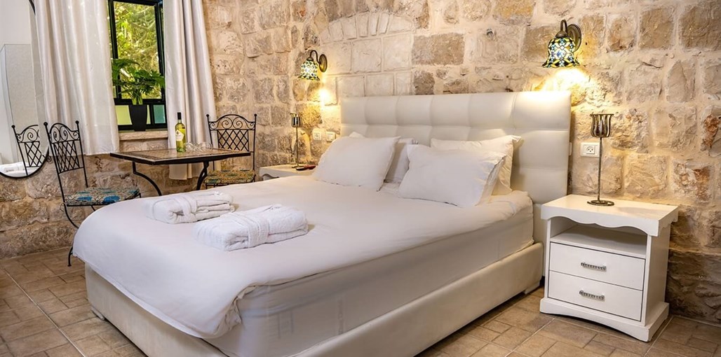 האחוזה בלב העתיקה חושן - מתחם A (3).jpg