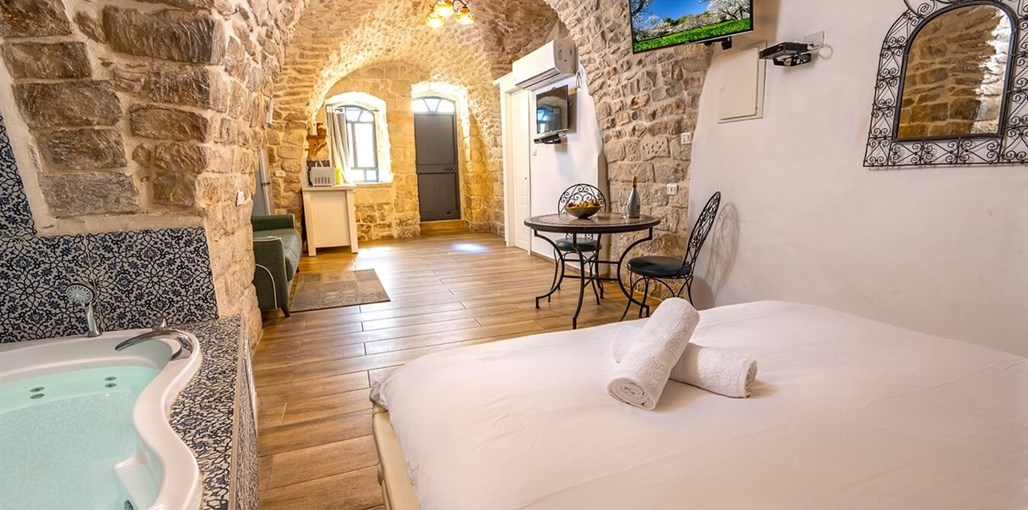 האחוזה בלב העתיקה גן עדן מתחם B (3).jpg