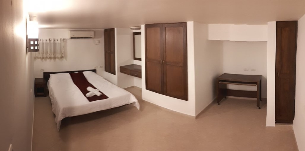 אירוח מעל הכנרת PANO_20180221_174649.jpg