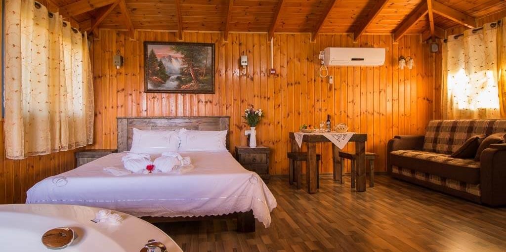 אביבים לאוהבים הבקתות (8).jpg