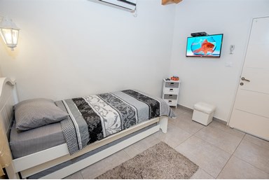 פנינת המעיינות