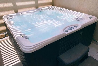 לבנה במדבר - מתחם החוץ