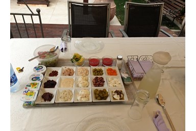 נופש של מזל - ארוחת הבוקר