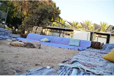 כלמא במדבר - מתחם החוץ