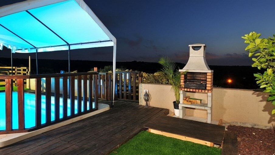 צימר אמורה מתחם חוץ (2).jpg