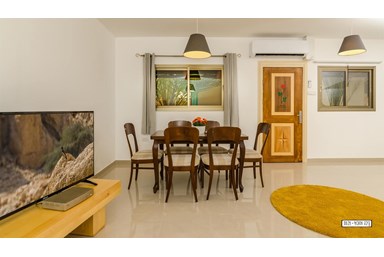 אל פאטיו אירוח במדבר - בר ועדן