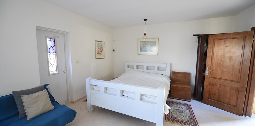 נאורייתא אמטיסט (2).JPG