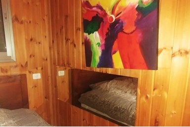 בקתה יפה בעמק - הבקתה 