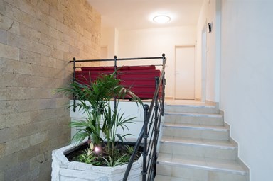 סוויט הום - Sweet Home