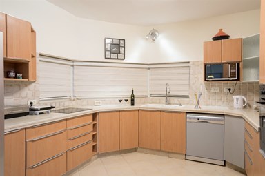 סוויט הום - Sweet Home