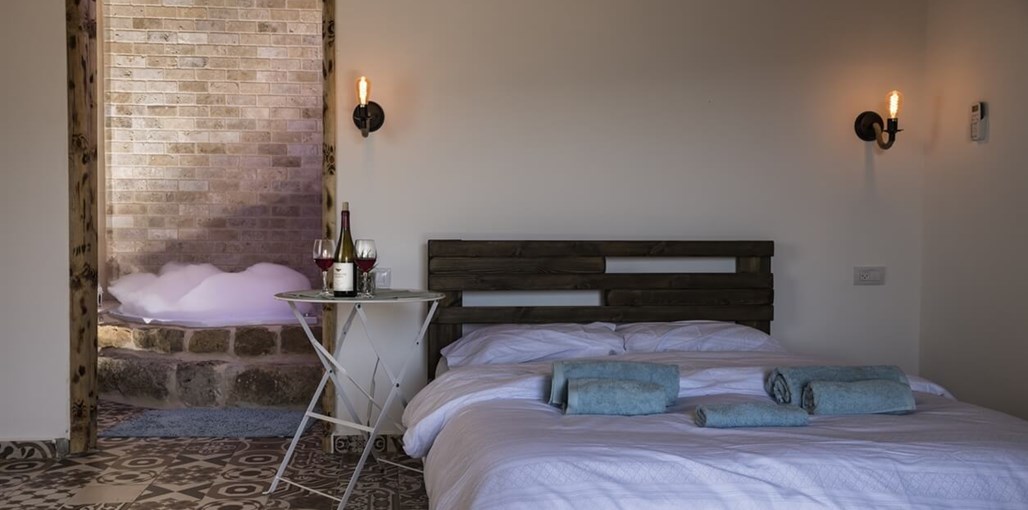 צימר לרגלי החרמון Old school סוויטה 3.jpg