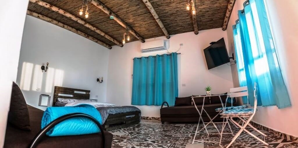 צימר לרגלי החרמון Old school סוויטה 2 5.JPG