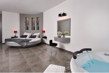 קאמי - סוויטות בוטיק - הרמוניה HARMONY