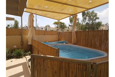 אחוזת המדבר - וילה גוונים