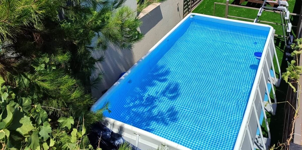 גן עדן באופק תמונה בריכה אופק .JPG