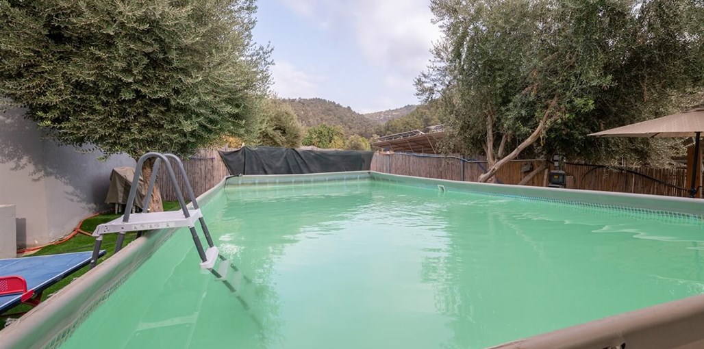 בקתות בין הרים חוץ (6).jpg