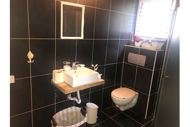 בקתות רנה - Renee - הבקתות