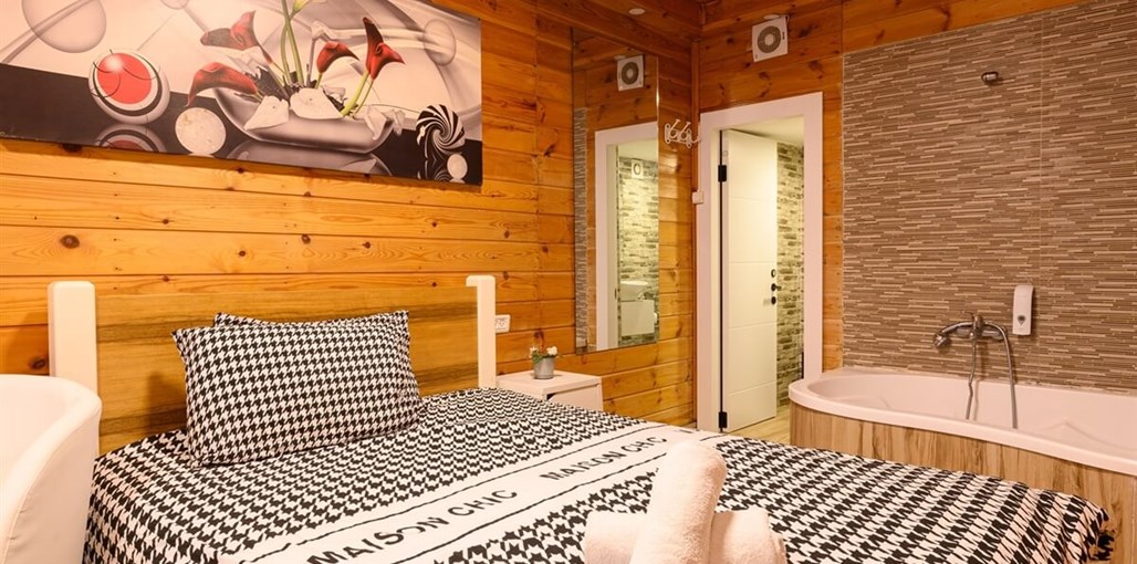 צימרים בלב השדות טוהר (4).jpg