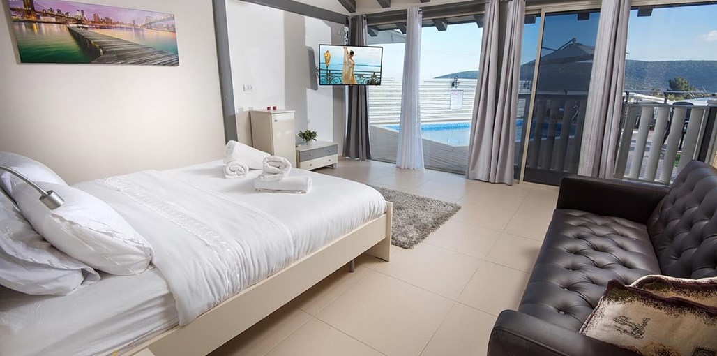 סוויטת נטלי הוילה (1).jpg