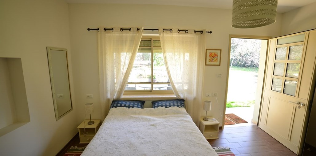 רוטשילד מארח בגליל יחידה זוגית (14).jpg