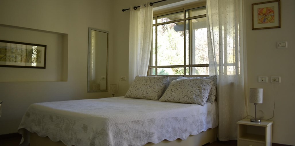 רוטשילד מארח בגליל יחידה זוגית (7).jpg