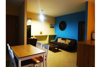 אורחן המצוק - החדרים