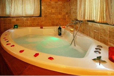 פנינה בכרם - בקתת מרווה